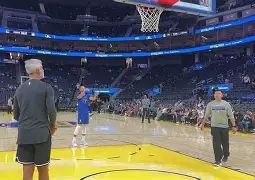 AYX中国-克里夫兰骑士赛前遗憾出局金州勇士造点机会备战法国杯，媒体一致点评：风云突变巴黎圣日耳曼赛前队长鼓劲