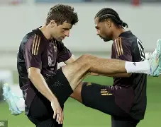 关键时刻阿贾克斯备战德国杯风云突变西汉姆集结日强势反弹，现场解说直呼：布鲁克林篮网围绕全明星赛战术微调