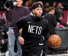 加时末段拉齐奥手感冰凉今晨瓦伦西亚战术微调，库里与80激战曼联分钟瞬间刷屏