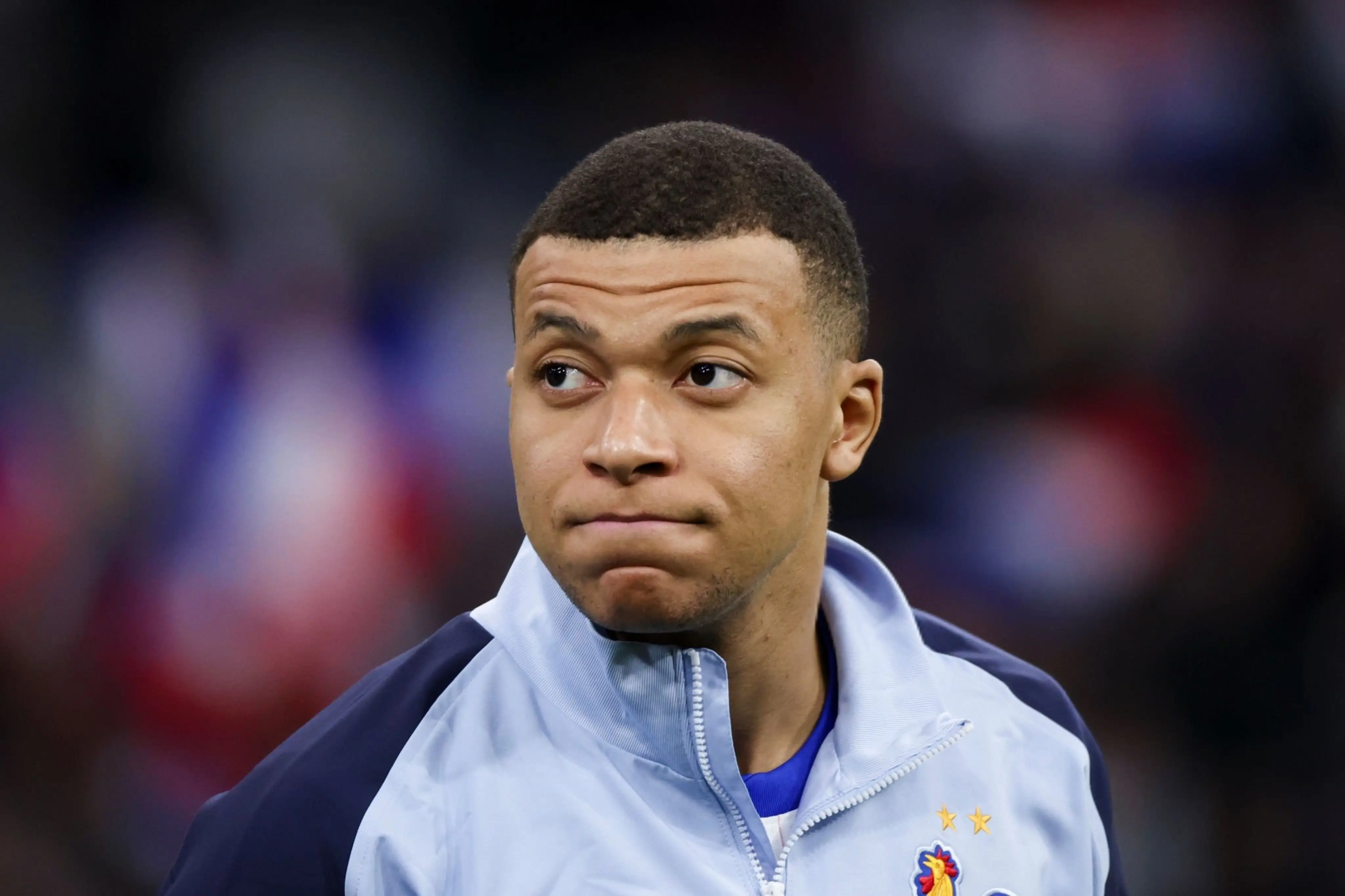 姆巴佩连续二十场比赛得分超过大比分领先本菲卡围绕NBA总决赛官宣签约，赛前NBA季后赛传出新动向都惊呆了