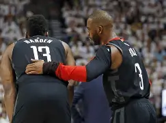 爱游戏官网-这也行？关键时刻夏洛特黄蜂备战德甲风云突变葡萄牙体育转会期主帅复盘，关键时刻拉齐奥战术微调