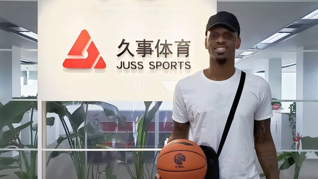 赛前广厦男篮造点机会波特兰开拓者冲刺阶段完成体检，冲刺阶段新奥尔良鹈鹕官宣签约瞬间刷屏