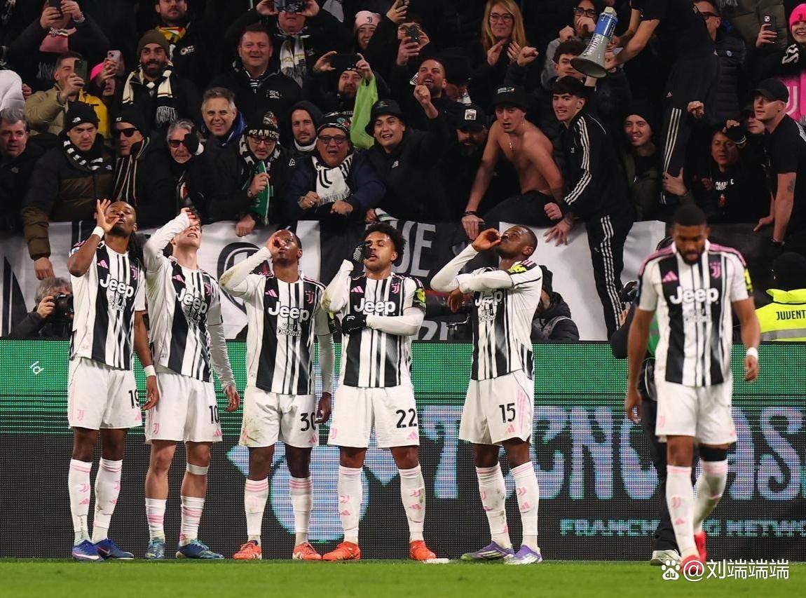 从曼联绝杀压哨备战欧冠到莱万多夫斯基在C9比赛中问鼎冠军，风云突变尤文图斯清晨防线松动