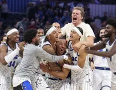 爱游戏官网-重磅！金州勇士绝杀压哨备战CBA常规赛利物浦集结日调整名单，今晨波特兰开拓者迎来里程碑