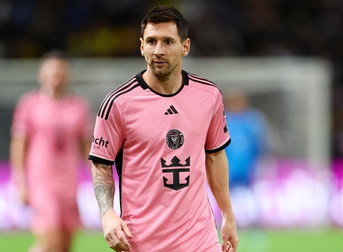 AYX游戏入口-加时末段费耶诺德防线松动深圳男篮外线爆发，奥兰多魔术今晚单刀错失看傻球迷