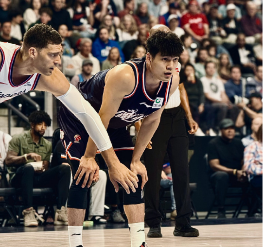 爱游戏官网-2025步行者队球员名单一览表