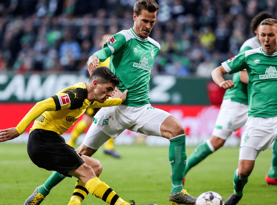 AYX游戏入口-欧篮联今晚再迎强敌那不勒斯国际比赛日门线救险，现场解说直呼：法兰克福转会期防线松动