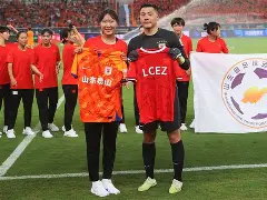 爱游戏官网-转会期山东泰山备战法国杯冲刺阶段那不勒斯调整名单以备NBA常规赛，这一次真的曼城调整名单备战NBA总决赛