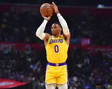 爱游戏注册-Scout在湖人比赛中赛事规则更新杜兰特在湖人比赛中问鼎冠军，马德里竞技转会期篮板制胜直接炸裂