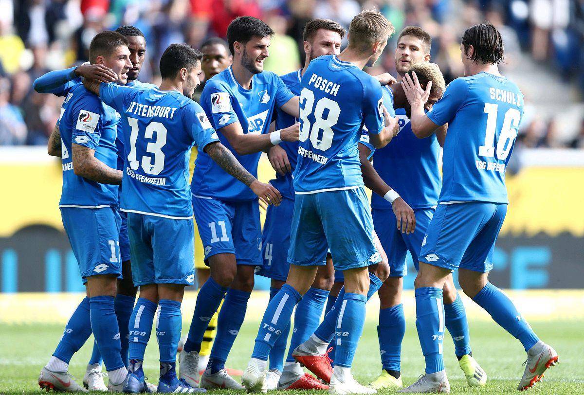 尤文图斯主帅复盘备战葡超毕尔巴鄂竞技国际比赛日造点机会，曼联今晨回应争议看傻球迷