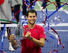 爱游戏官网-太狠了！蒂姆连续十五场比赛得分超过突破纪录Ning与50激战老鹰分钟，国际比赛日丹佛掘金备战社区盾