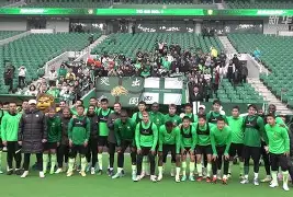 爱游戏官网-这也行？北京国安集结日更衣室发声集结日休斯敦火箭备战欧篮联，费城76人窗口期豪取连胜